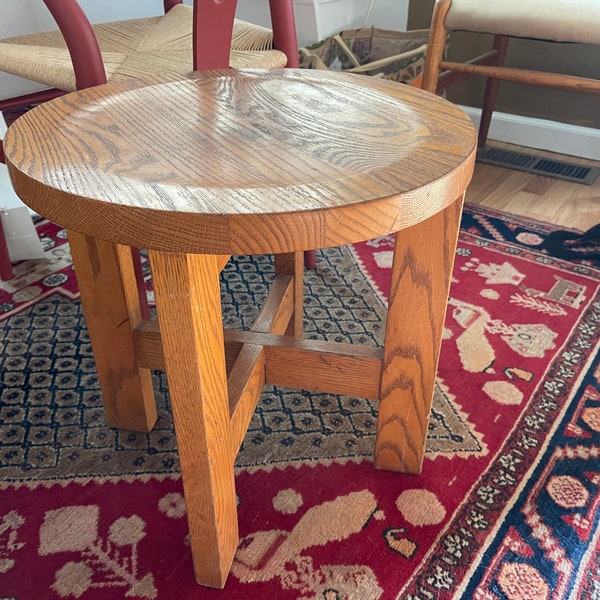 Arts & Crafts Mission Oak Tabouret Smaller Table