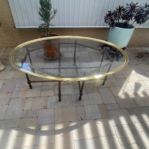 Mid Century Faux Brown Lacquer Bamboo Base Brass Tray Thick Glass Top Coffee Table