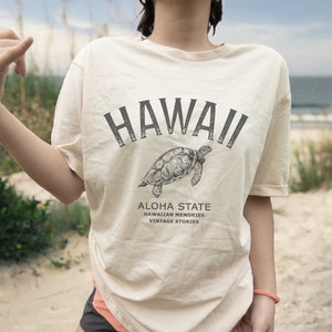 Hawaii Shirt | Aloha State Shirt | Hawaiian gift | Hawaii Crewneck Gift | Hawaii Turtle Tee | Maui Oahu Shirt Preppy Shirt Summer Tee
