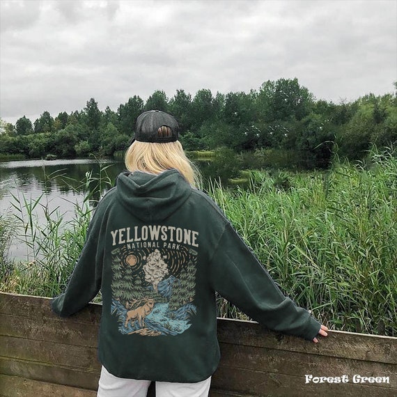 Vintage Yellowstone Sweatshirt | Retro US National Park Sweater, Trendy Rustic Granola Girl, Oversized Top, Gorpcore Boho Forestcore Clothes