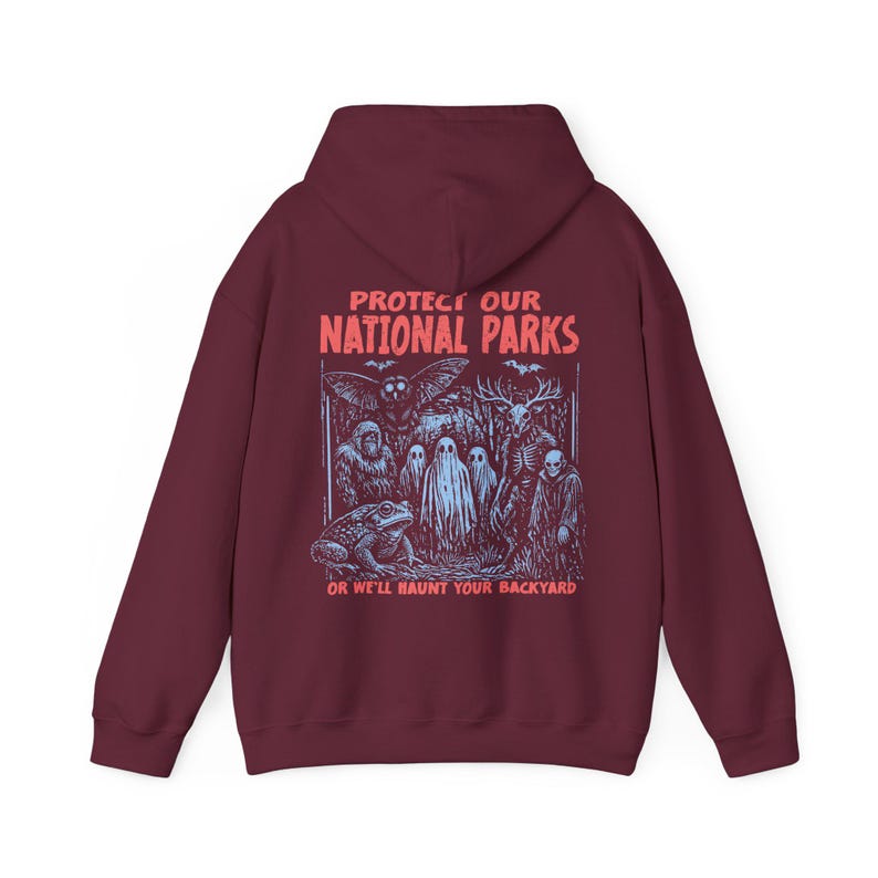 Sudadera con capucha vintage de parques nacionales de críptidos UNSX de los 90, sudadera para proteger nuestros parques, camping y senderismo, camiseta retro Wanderlust, sudadera con capucha de criaturas fantásticas imagen 7