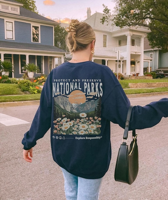 90s National Parks Sweatshirt Granola Girl Shirt Wildlife Crewneck Hiking Camping Clothes Wanderlust Shirt