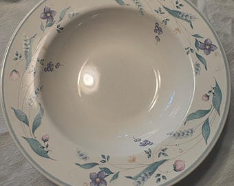 Vintage Pfaltzgraff "April"10.25" Round Wide-Rim Serving Bowl