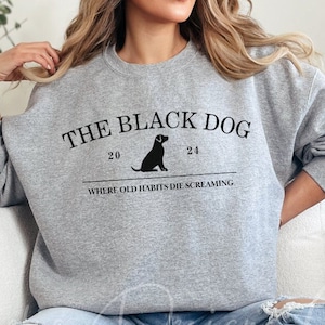 Black dog womens sweatshirt sales