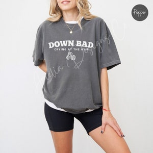 Swiftie gefoltert Dichter Shirt Down Bad Weinen im Fitnessstudio Taylor Comfort Colors T-Shirt Übergroßes T. Swift Geschenk für Frau Freund Bild 2