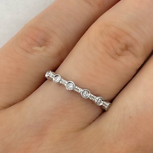 14k Solid Gold Diamond Station Ring - Unique Stackable Ring - Station Style Wedding Ring - Beaded Dot Milgrain Ring - Dainty Diamond Ring