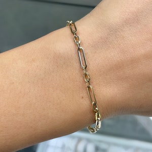 Real Gold Bracelet / Real Gold Jewelry / High-Quality Jewelry / 14k Gold Paper Clip Chain / Paper Clip Jewelry / Oval Link Chain / Womens Gold Chain / Dainty Gold Bracelet / Lightweight Gold Bracelet / Hollow Gold Chain / Delicate Paperclip Bracelet