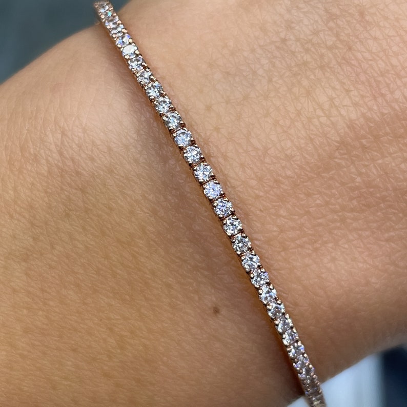 Real Solid Gold Bangle Bracelet / Real Gold Jewelry / High-Quality Jewelry / Natural Diamond Bracelet / Conflict-Free Diamonds / Diamond Bangle in 14k Gold / 14k Gold Diamond Bangle / Diamond Flexible Bracelet / Diamond Flexi Bangle / Dainty Bangle