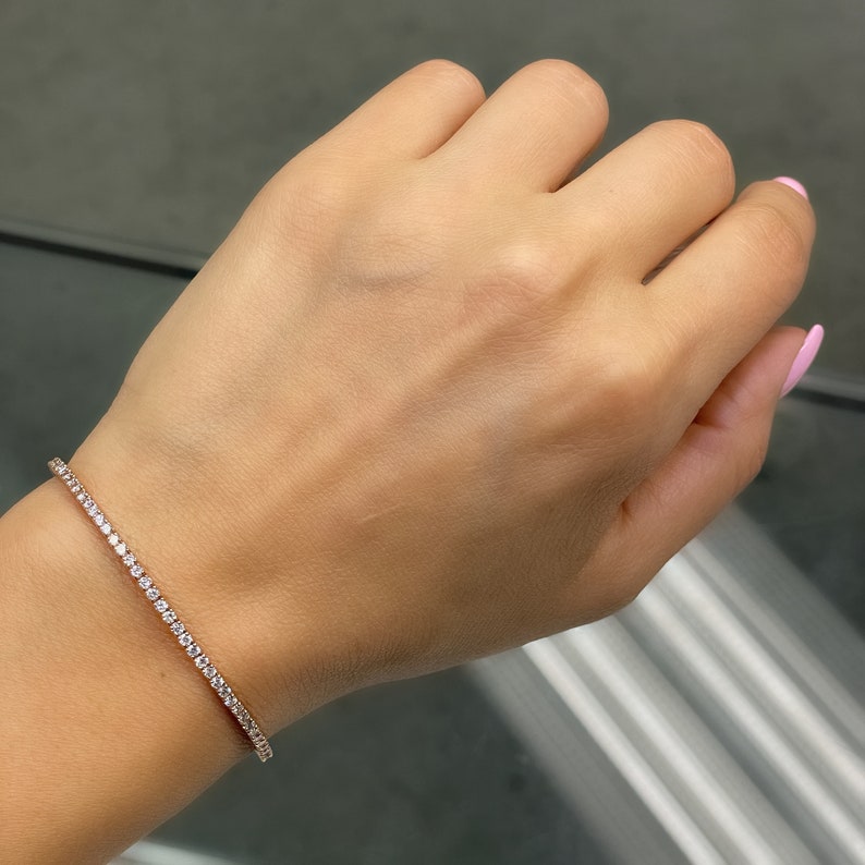 Real Solid Gold Bangle Bracelet / Real Gold Jewelry / High-Quality Jewelry / Natural Diamond Bracelet / Conflict-Free Diamonds / Diamond Bangle in 14k Gold / 14k Gold Diamond Bangle / Diamond Flexible Bracelet / Diamond Flexi Bangle / Dainty Bangle