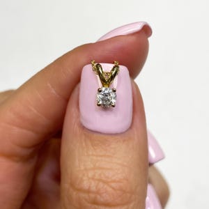 14k Solid Gold Diamond Solitaire Necklace - Dainty Diamond Necklace - Diamond Layering Necklace - Natural Diamond Pendant- Delicate Necklace