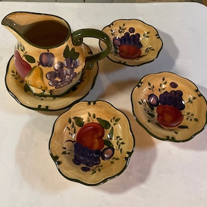 Home Trends Vintage Pitcher Plate Bowls. Fruit Design