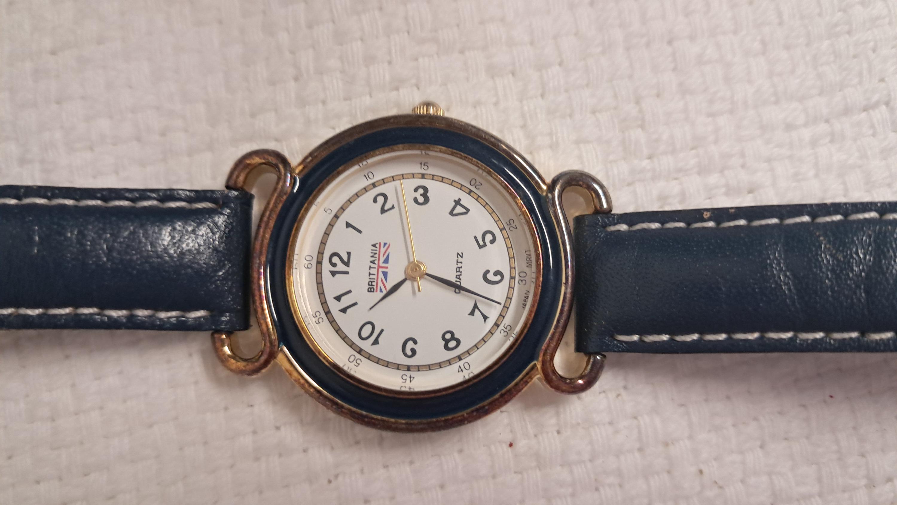Vintage Brittania Watch Purple Bezel Yellow Black Britannia Watch - Etsy main image 2