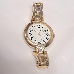 Avon Elegant Silver and Gold Watch (battery is not included) s-l400.jpg main image 4