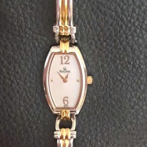 VTG Bulova Womans Two Tone Bracelet Watch