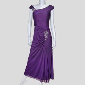 blue dress red carpet Angela V. Benson Royal Blue Off Shoulder 2024 Grammys Red Carpet Dress