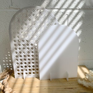 Double Arch Blank Acrylic Table Sign - Rattan Pattern