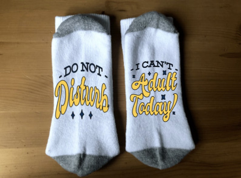 6 Designs Novelty Socks if you can read this.... image 6