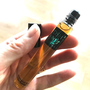 Sweet Dreams 10 ml Voile de Parfum rollerball pen travel size spicy lavender resinous WOODY ambergris incense unisex artisan niche perfume