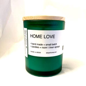 NEW! Bed of Roses HOME LOVE 7 oz hand poured soy & beeswax candle sultry garden fresh jammy deep rose relaxing romantic unisex fragrance