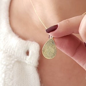 14k Solid Gold  Teardrop-Memorial Fingerprint-Fingerprint Handwriting Necklace in Solid Gold  • Memorial Gift • Gift for her-Family Gifts