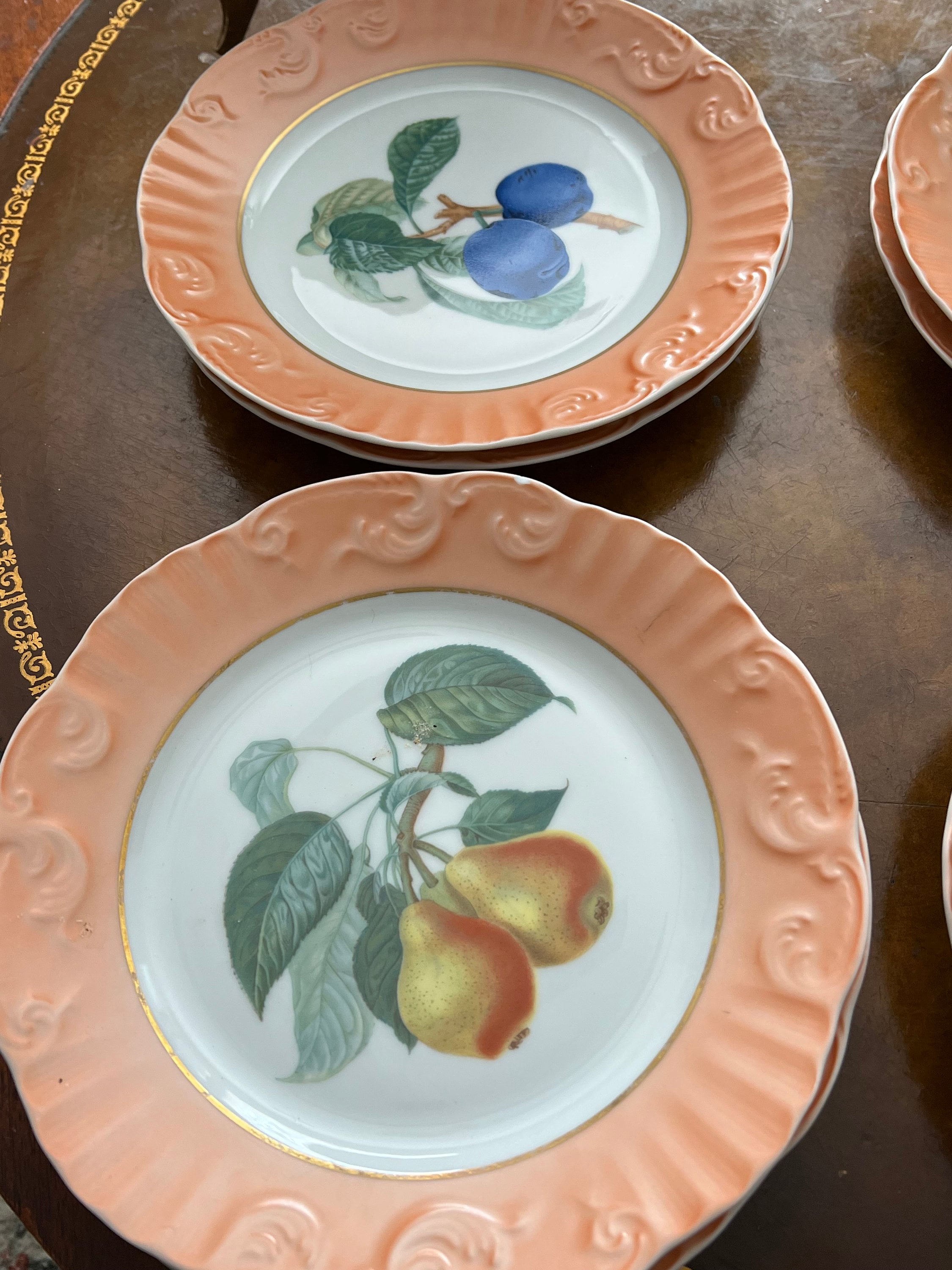 Refreshing Mottahedeh Summer Fruit Plates (10) Vista Alegre