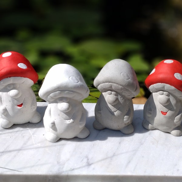 Pilz aus Beton, Pilz-Figur, Pilz mit Gesicht, Beton-Deko