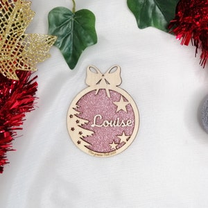 Personalized wooden Christmas ball with glitter background - Unique and original Christmas tree decoration