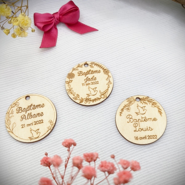 Médaillons en bois personnalisés pour baptême, mariage, communion personnalisation de bougies boîtes de dragées ou table de mariage