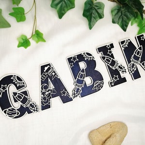 Letra de madera y relieve - Cielo y Espacio - Nombre de madera, regalo personalizado, regalo de nacimiento, decoración dormitorio