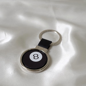 Porte-clés personnalisé à huit boules, porte-clés magique à 8 boules avec réponse personnalisée, porte-clés porte-bonheur rétro, cadeau pour amoureux des boules de billard, y2k, vintage