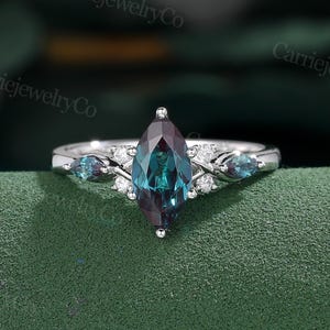 Marquise cut Alexandrite engagement ring Solid white Gold Marriage ring Cluster Lab grown diamond ring Promise Bridal ring Anniversary gift