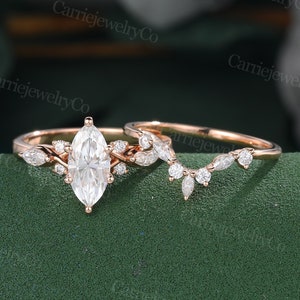 Marquise cut Moissanite engagement ring set Rose gold ring set Cluster Marquise Lab grown diamond ring Marriage ring Bridal Anniversary gift