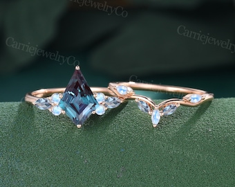 Kite cut Alexandrite engagement ring set unique rose gold marquise alexandrite Moonstone engagement ring art deco Marriage anniversary ring