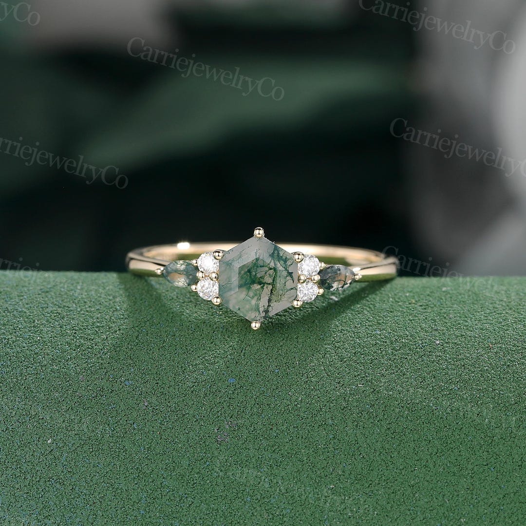 Marian Matters (Spring 2023) by Marian Catholic High School - Issuu, image size:1080x1080