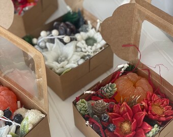 Gorgeous small Christmas handmade soap gift box /Custom Christmas Favors ,Christmas gift for friends,Small gift box