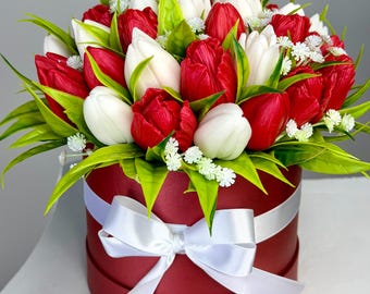 Red White Tulip Soap Flower Box, Gift for Her, Luxury Floral Arrangement, Valentine’s Day Gift, Birthday Gift, Mother’s Day Flowers, Decor