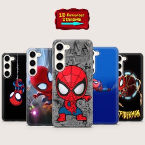 Könnte beinhalten: Eine Auswahl an Handyhüllen mit Spider-Man-Designs. Die Hüllen zeigen den Superhelden in verschiedenen Posen und Stilen, mit leuchtenden Farben und Comic-Grafiken. Ein rotes Schild zeigt 15 verfügbare Designs an.