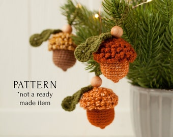 Crochet Pattern Acorn Christmas Tree Decoration, Winter Cozy Hugge Ornament, Xmas Home Décor DIY, Easy Tutorial for Beginners