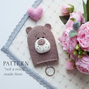 Key Cover Crochet Pattern PDF Valentine's Day Bear with Heart, XoXo Cosy Key Holder, Key Chain Case DIY, Be My Valentine Last Minute Gift
