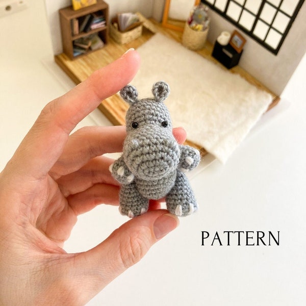 Mini hippo amigurumi pattern, mini crochet hippo tutorial, crochet instructions, toys for dolls, jungle animal, crochet safari