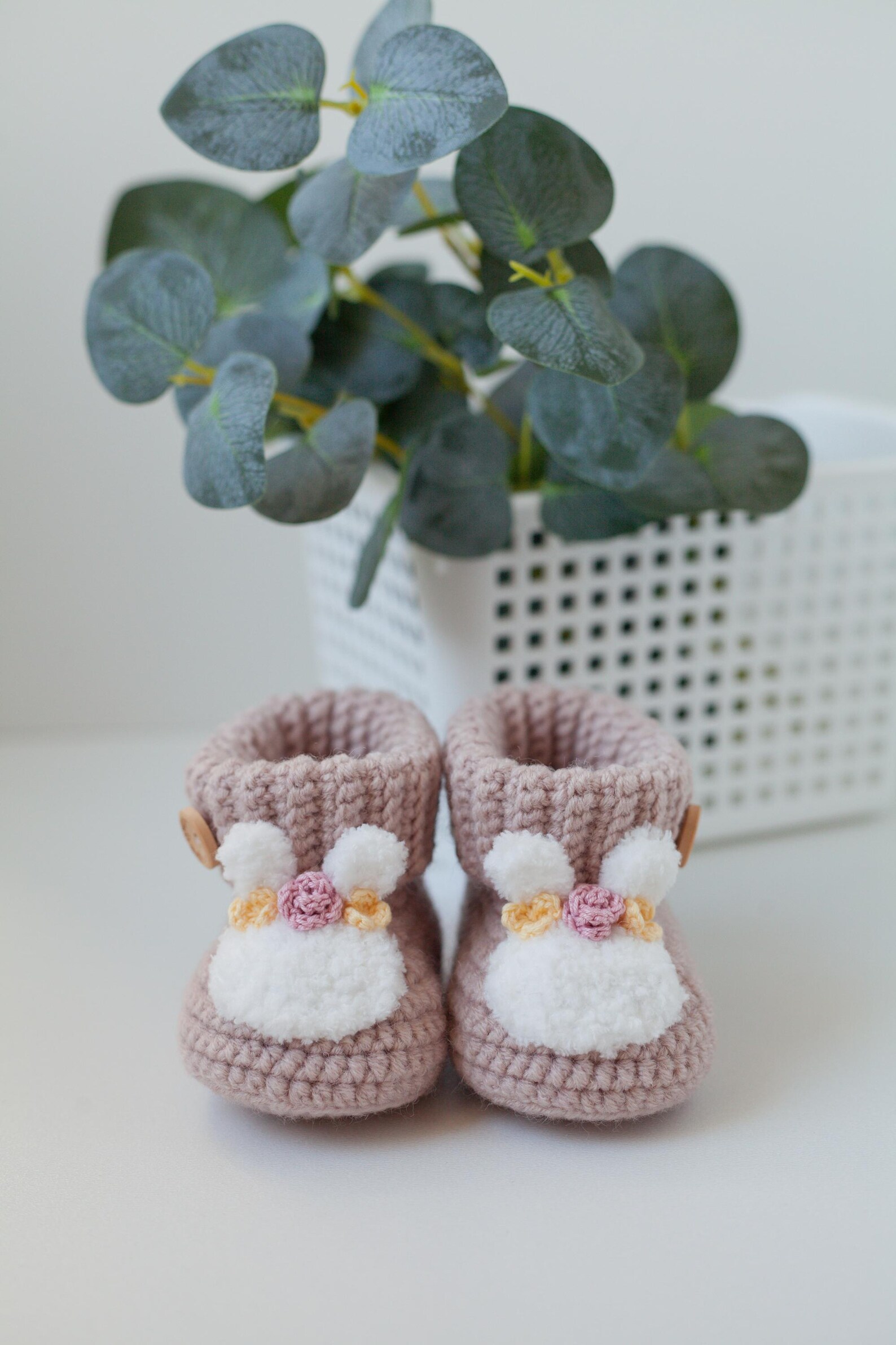 Bunny Baby Booties Crochet Pattern 0-12 Months, Newborn Boy Girl Shoes ...