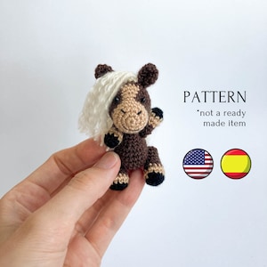 Mönster för virkad häst på engelska och spanska, amigurumi minihästmönster, virkhandledning, leksaker för dockor, liten häst, bondgårdsamigurumi