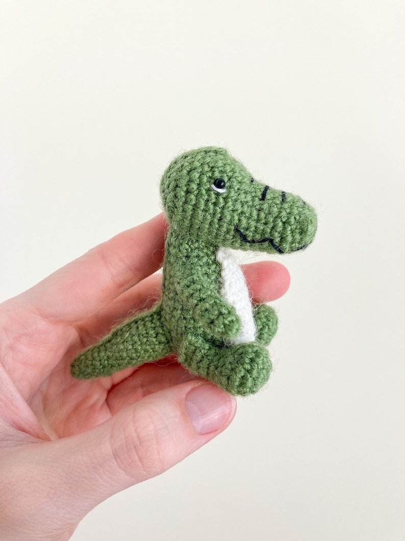 Amigurumi crocodile toy pattern, crochet alligator pattern, crochet tutorial, mini crocodile, safari amigurumi, jungle animal image 8