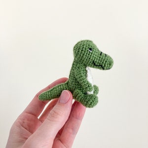 Amigurumi crocodile toy pattern, crochet alligator pattern, crochet tutorial, mini crocodile, safari amigurumi, jungle animal image 6