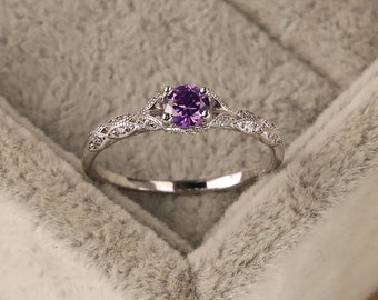 Amethyst Ring, Birthstone Ring, Art Deco Ring, Minimalist Ring, Promise Ring, Wedding ring, Silver Ring