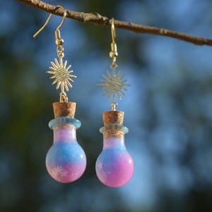 Kolczyki z pozłacanego mosiądzu z magicznym eliksirem