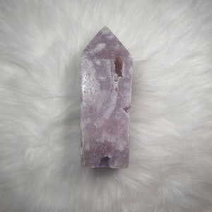 Sparkly Lavender Pink Amethyst Tower - Metaphysical Crystal