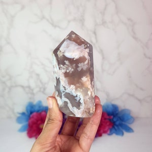 Black-Pink Banded Sakura Flower Agate - Metaphysical Crystal