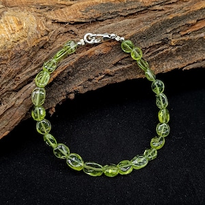 Natural Peridot Oval Beads Bracelet, Natural Peridot Beaded Bracelet, Handmade Gemstone Bracelet, Peridot Bracelet, Dainty Gift for Her SALE