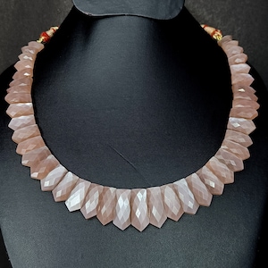 Gorgeous Peach Moonstone Beaded Necklace, Natural Pentagon Shape Moonstone Necklace, June Birthstone Necklace, Moonstone Jewelry For Women